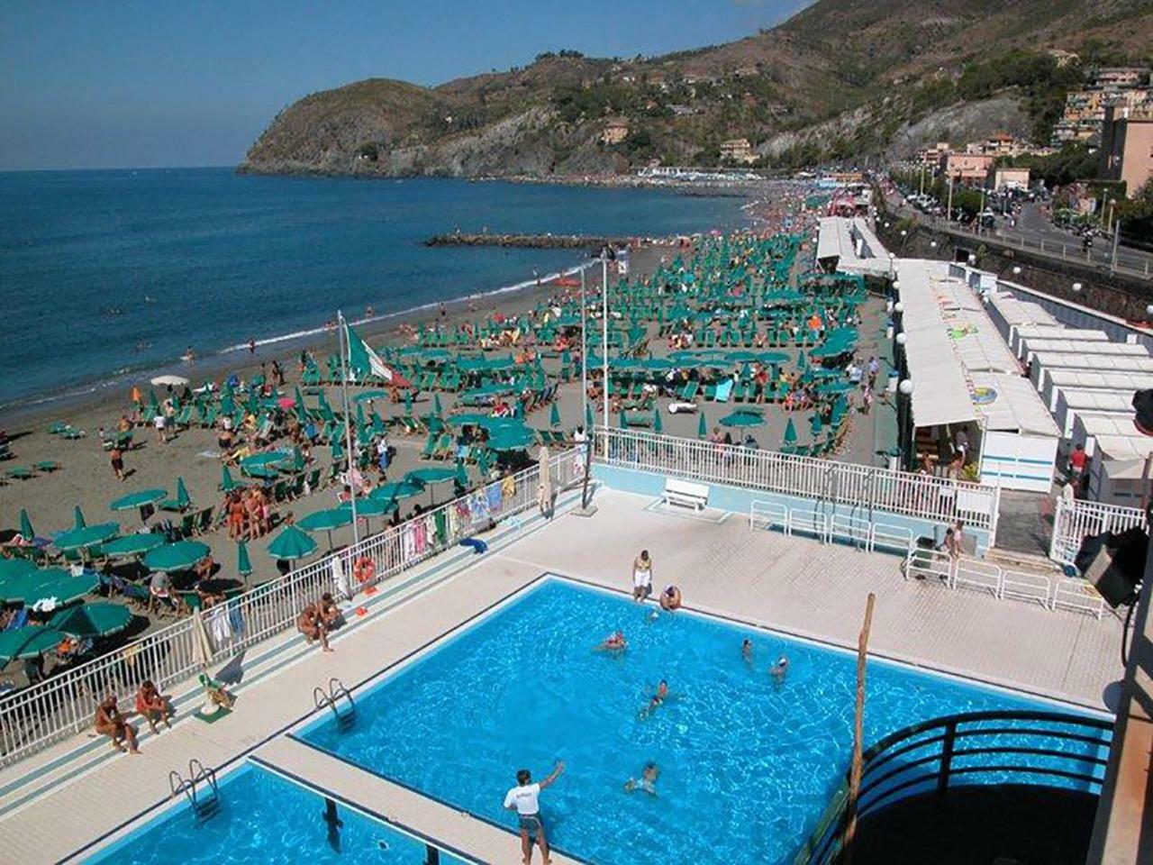 Edera Hotel Levanto Bagian luar foto